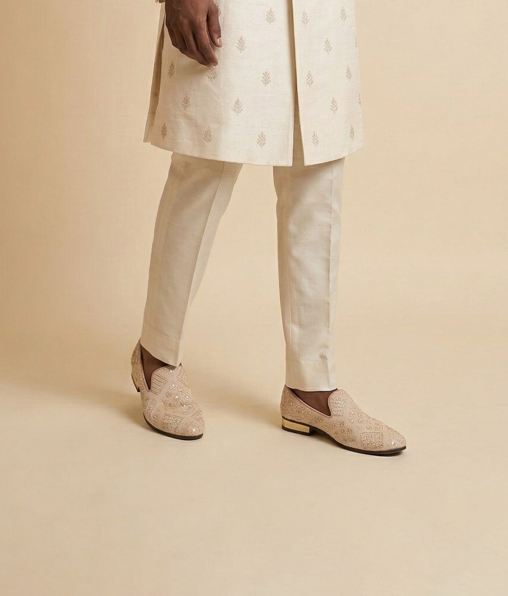 Offwhite Sequin Embroidered Dulha Boots